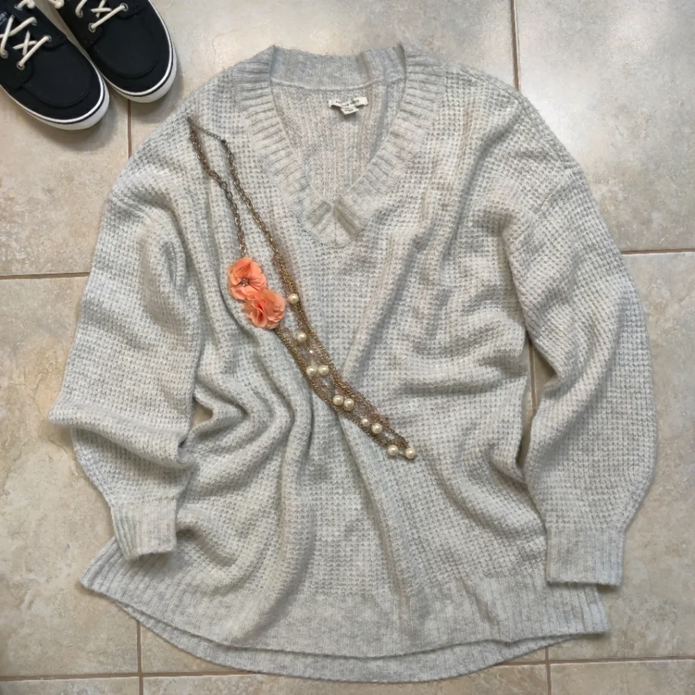 ๐โจ Slouchy Waffle Knit Sweater - Picture 1 of 5